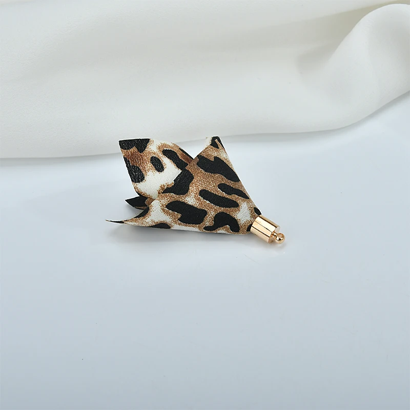 Кисточкой Леопард крокодиловая печать многоцветная ткань кисточки diy аксессуары