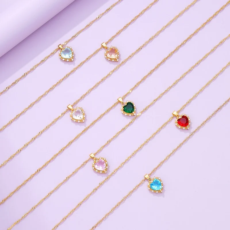 

Women Fashion Pendant Necklace Red White Blue Diamond Love Heart Women Necklace Golden Color Link Chain Neck Jewelry Wholesale