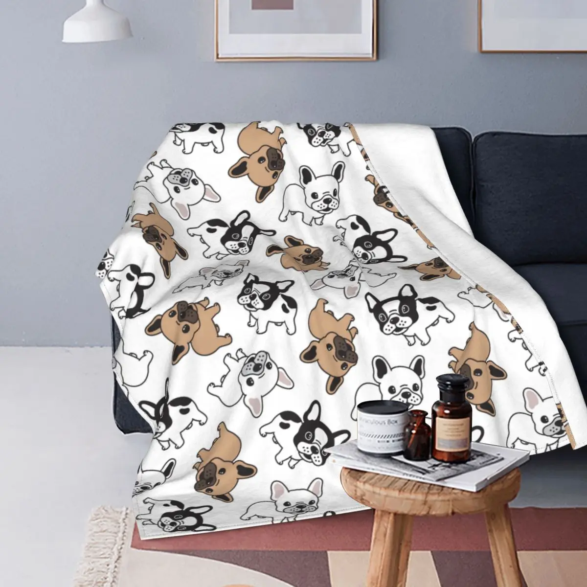 

Mantas de lana de Coral para perro Bulldog francés, manta fina y ligera de felpa para el hogar, ropa de cama al aire libre, Vera