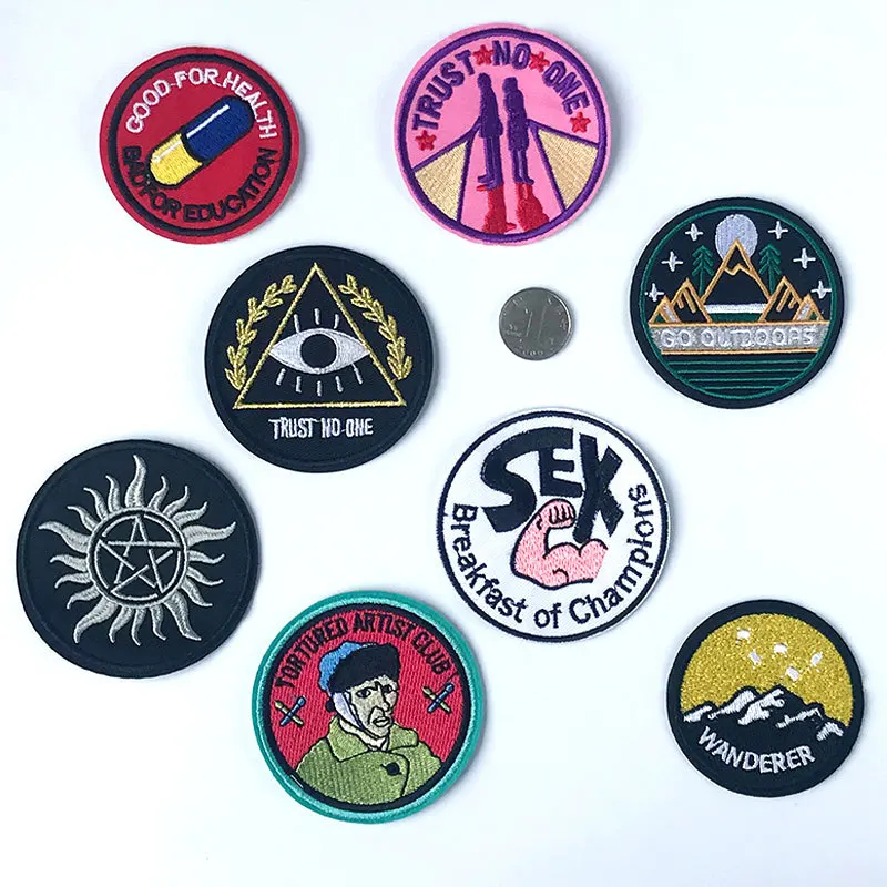 

50pcs/Lot Embroidery Patches Letters Clothing Decoration Accessories Weird Stuff Round Diy Iron Heat Transfer Applique
