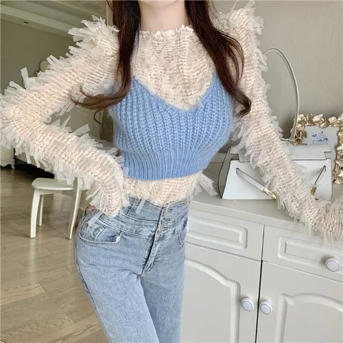 

2021 Knitted Vest Strap New Korean Style Outer Wear Short Tops Tassel Bottoming Shirt and Beige Lace Women Winter Fall Tshirts