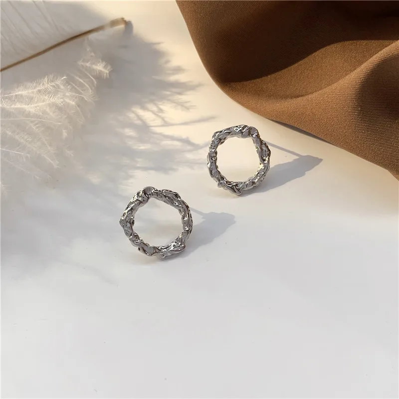 Корейские серьги-гвоздики ins золотистого и серебряного цвета Необычные