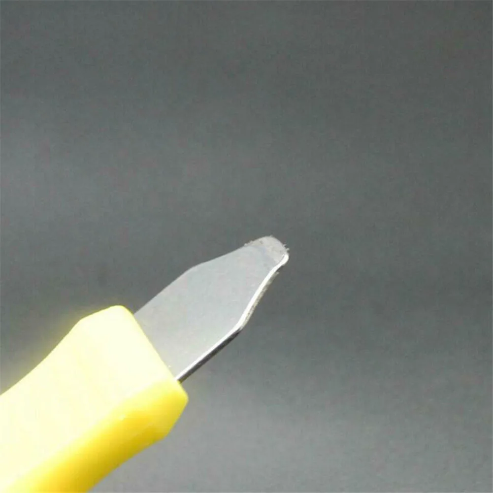 

4pcs/Set Disassembling Tools Car Remote Control Case Mini Open Removal