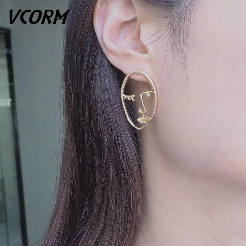 VCORM New Vintage Gold Long Drop Earrings for Women 2021 Statement Abstract Hollow Fashion Metal Face Dangle Jewelry... | Украшения и