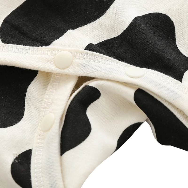 

Newborn Baby Cartoon Cow Printing Romper Clothes Unisex Cotton Long Sleeve Toddler Jumpsuit + Bibs Infant Clothes