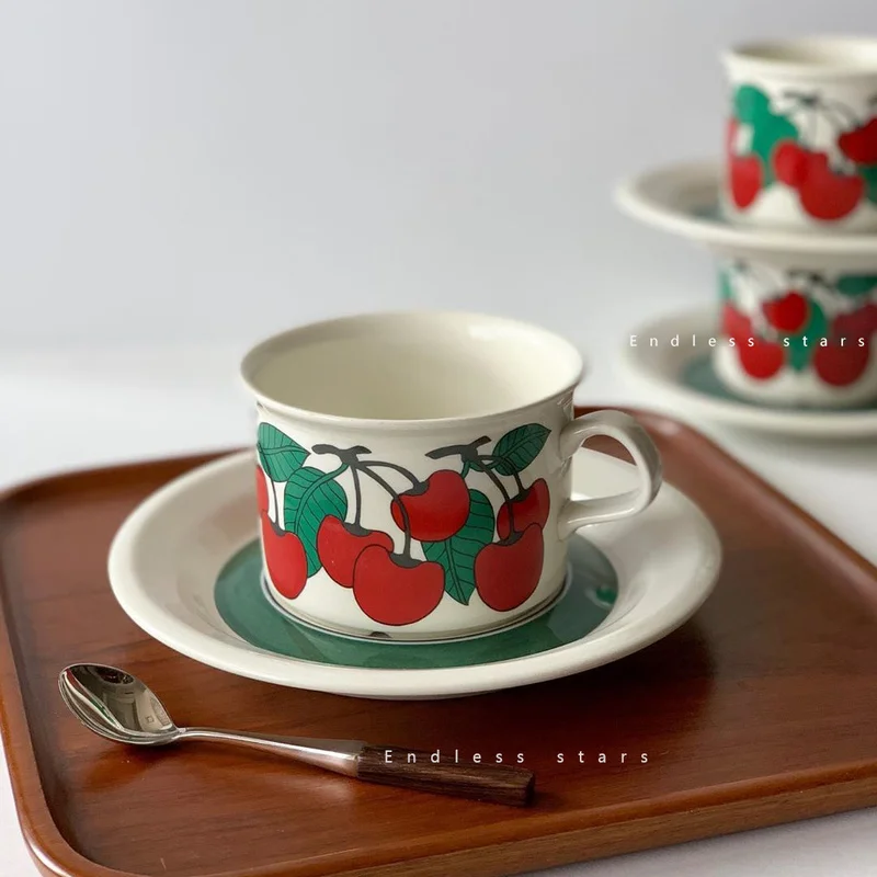 

Vintage Porcelain Ceramic Coffee Cup with Plate European Eco Friendly Cute Espresso Cups Cup Tea Cup and Saucer Caneca Drinkware