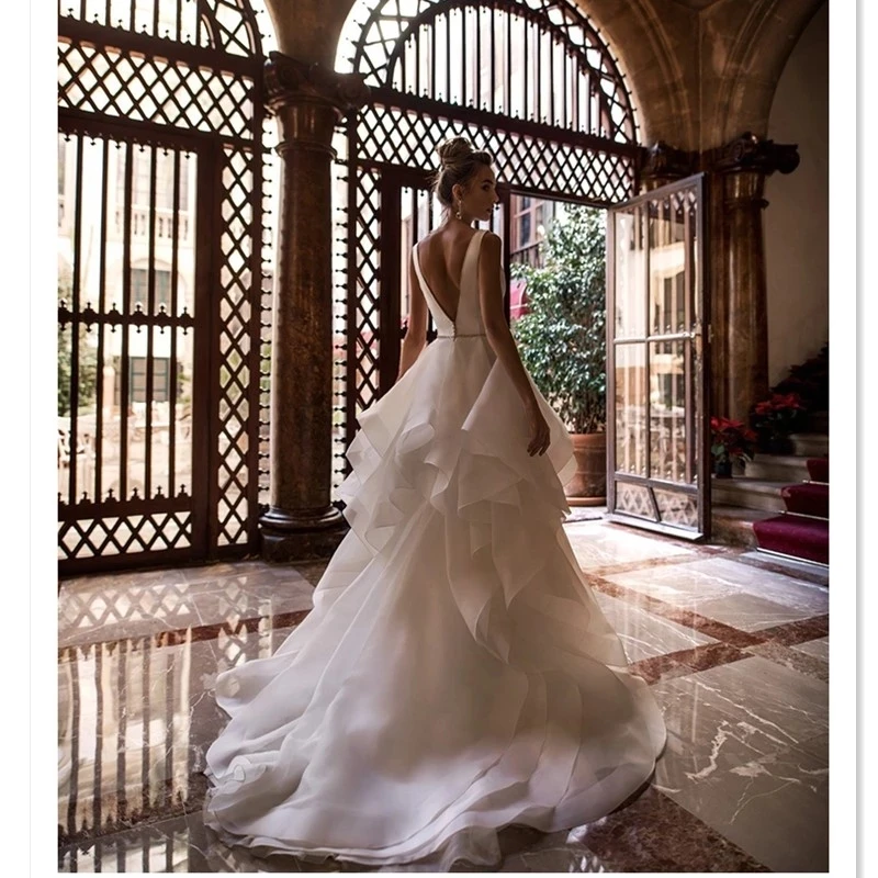 new collection simple fairy sleeveless princess ruched skirt wedding gown deep V cut neckline ball gown wedding dresses