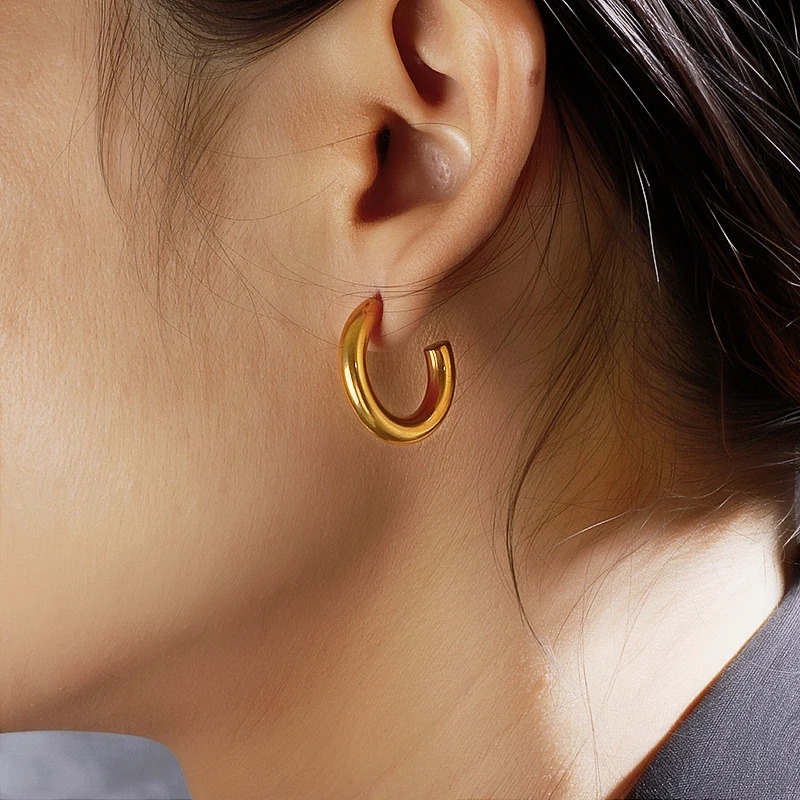 

Baoyan Small Vintage Loop Gold Stainless Steel Hoop Earrings Huggies For Women