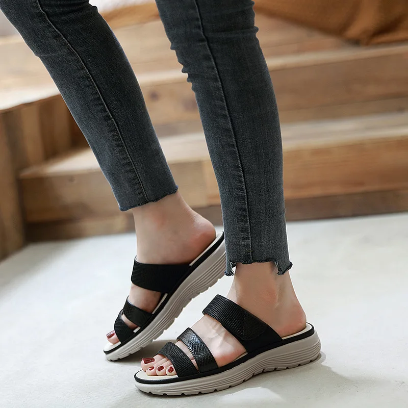 

CEYANEAO Slippers Summer Women Shoes Platform Bath Slippers Wedge Beach Slope Flops Shoes Women Slippers Flops Summer Outdoor