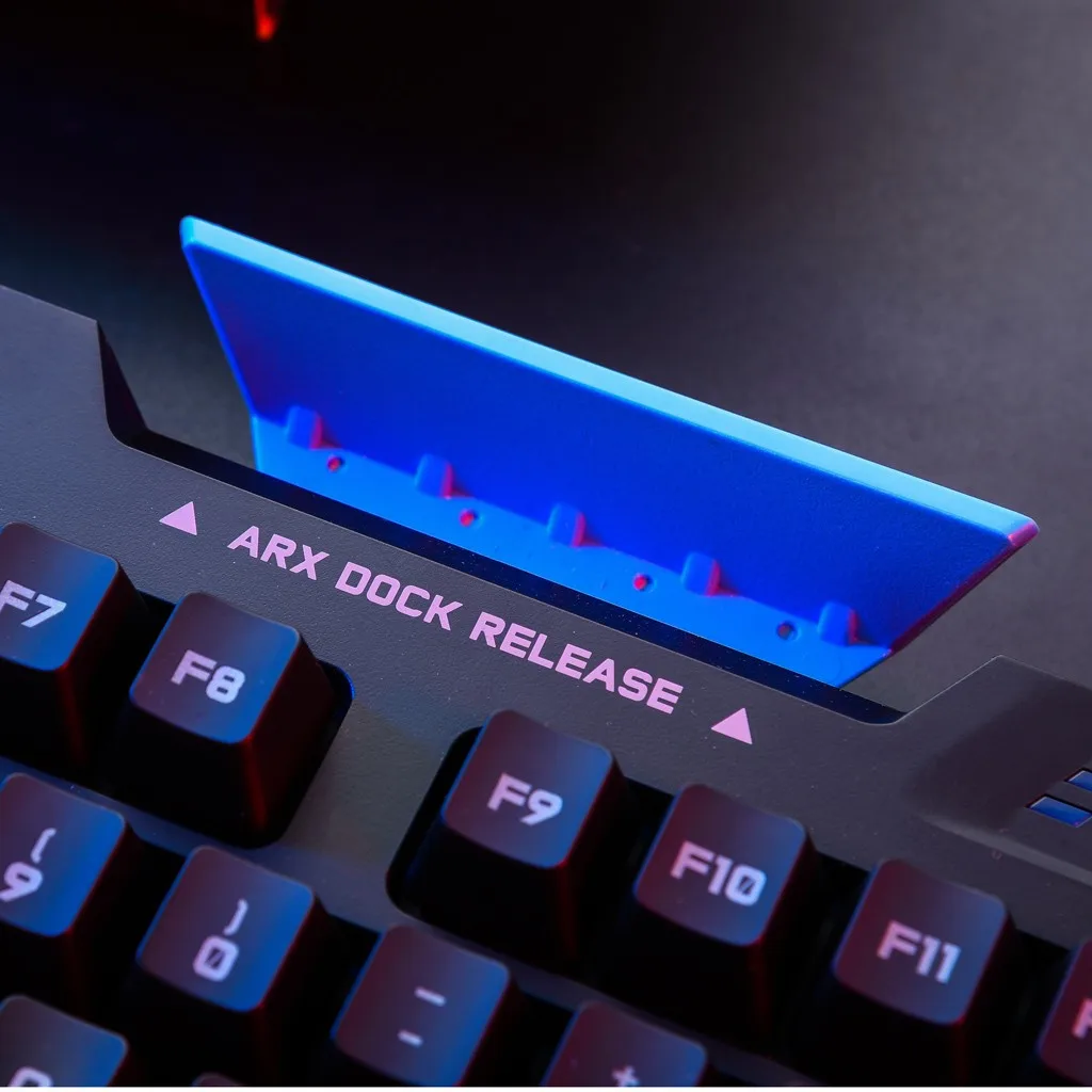 Проводная игровая клавиатура Logitech G910 механическая программируемая с RGB