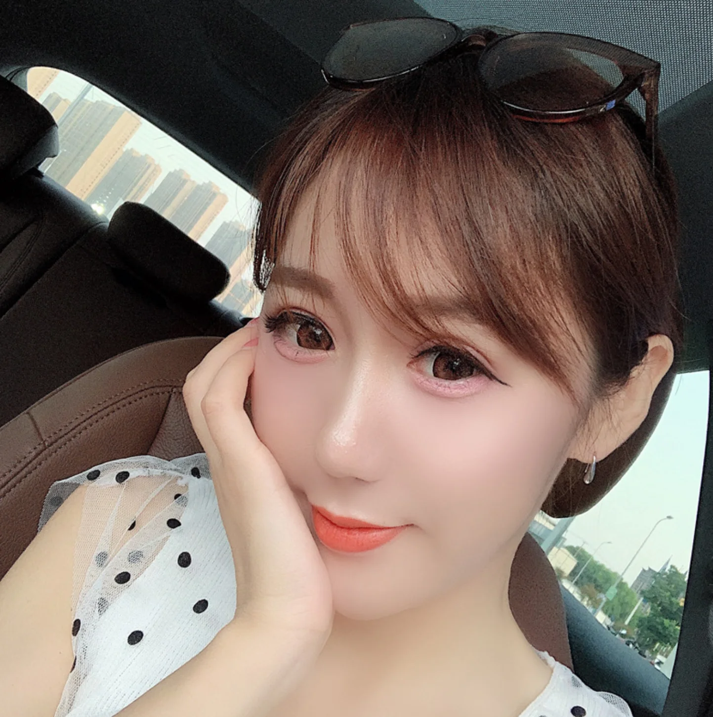 

Trendy fashion cool style hip-hop geometric drop-shaped earrings New niche line design simple earrings