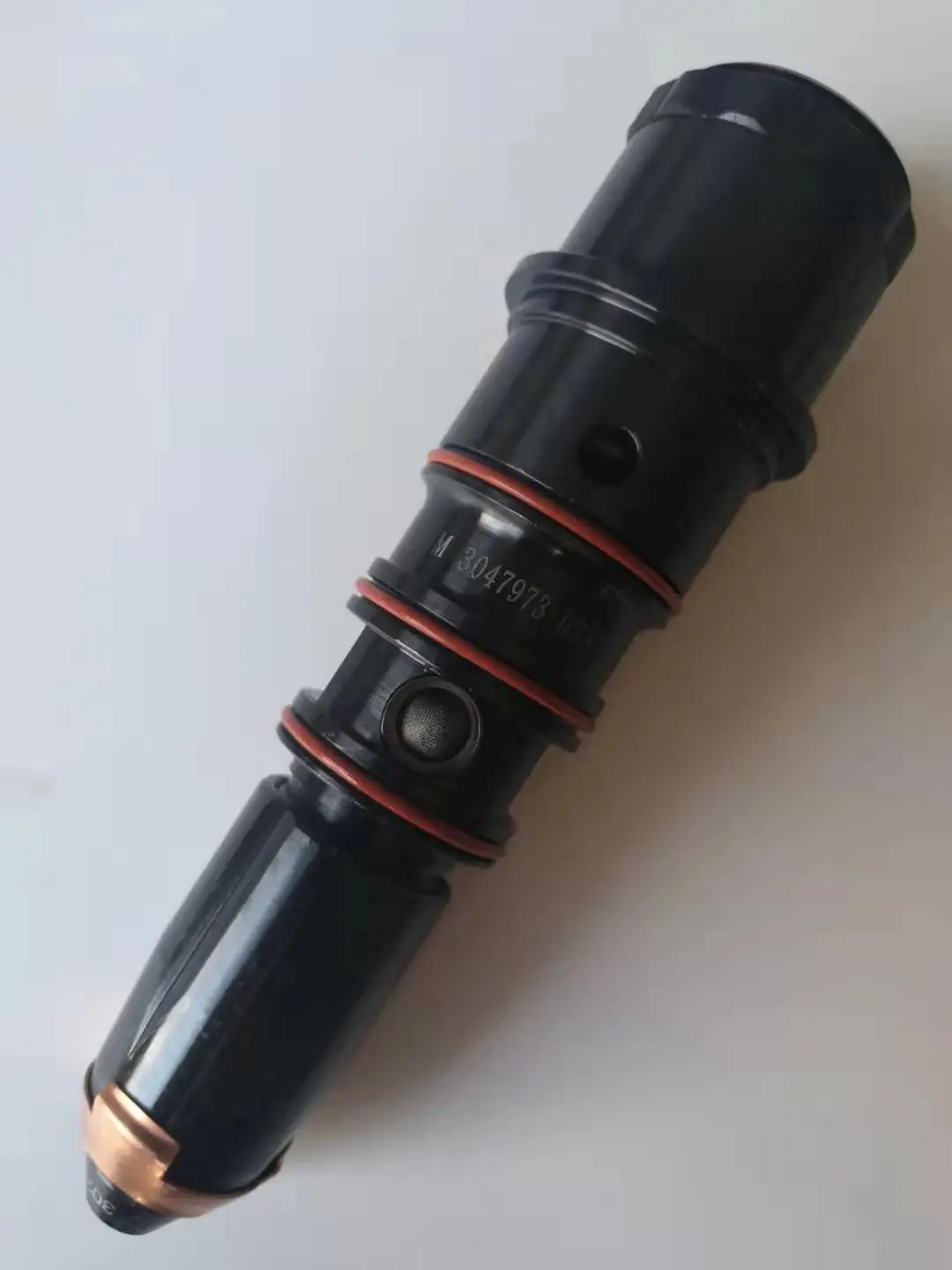 

Детали двигателя топливный инжектор 0445 110 182