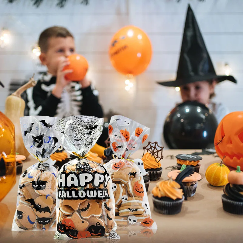 

50Pcs Halloween Candy Bag Pumpkin Ghost Bat Cartoon Gift Bags for Halloween Trick or Treat Kids Favors Candies Chocolate Packing