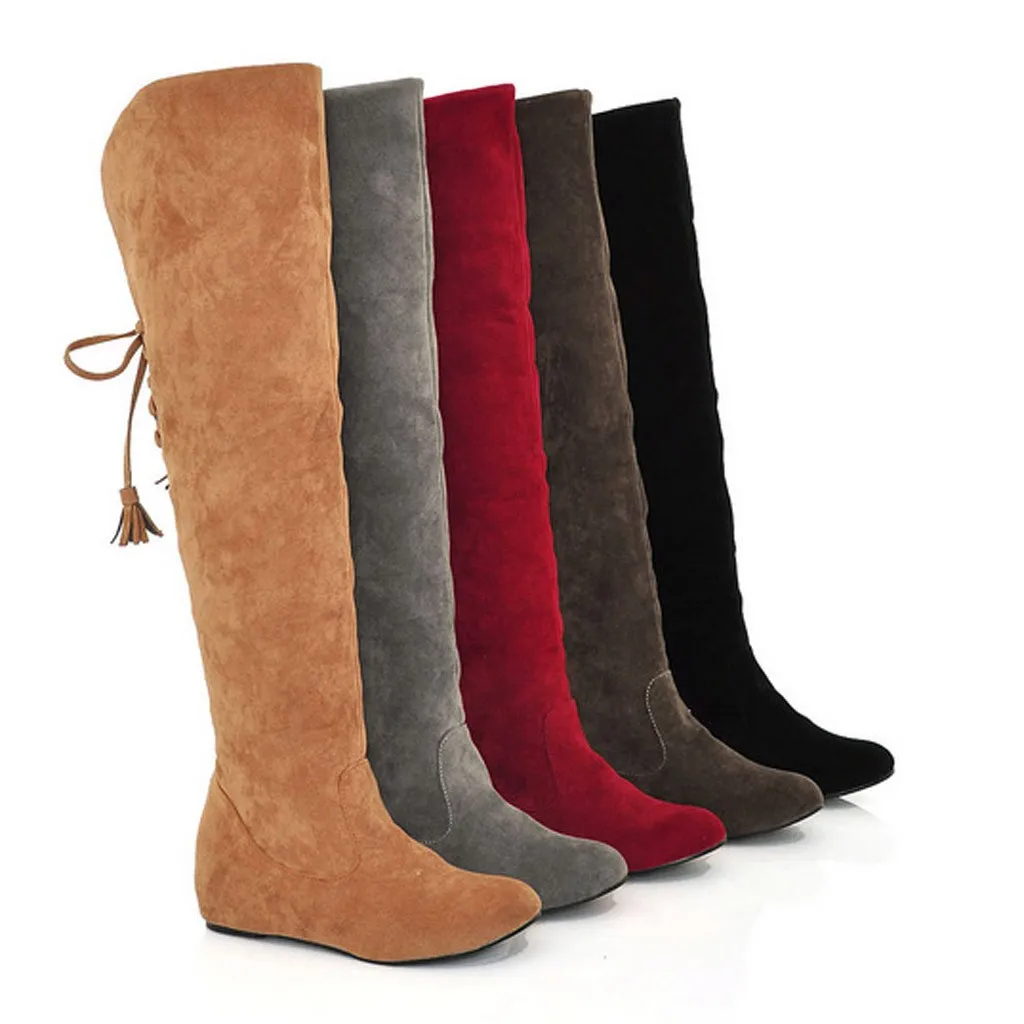 Женские зимние сапоги со шнуровкой на плоской подошве и танкетке теплые ботфорты