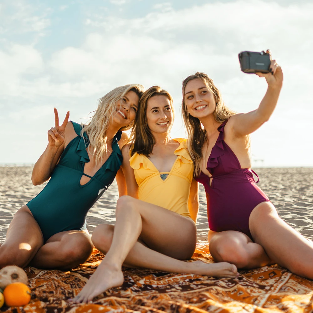 Женский купальный костюм CUPSHE бордовый слитный купальник с оборками монокини