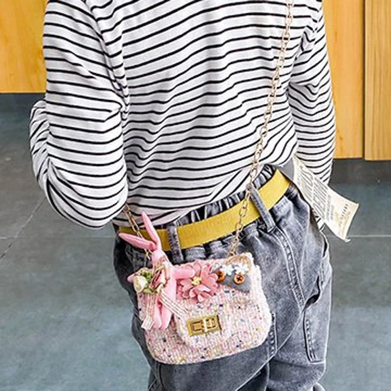 Сумка на плечо для девочек с декоративным цветком милая модная детская сумочка