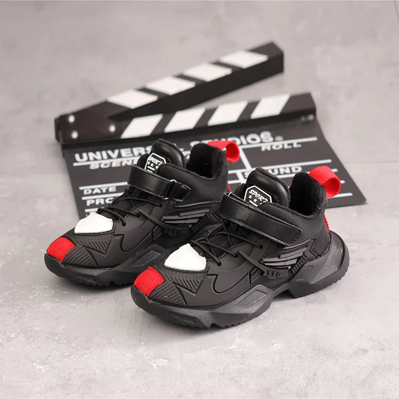 Детские короткие меховые кроссовки черная кожаная обувь для маленьких мальчиков