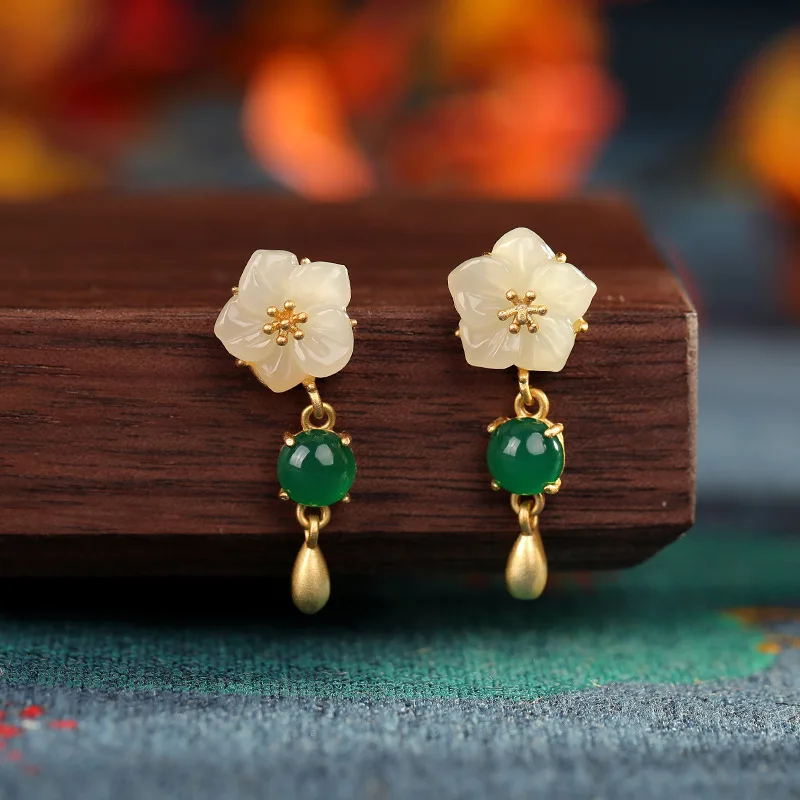 Женские серьги из 100% серебра 925 пробы инкрустированные нефритовыми лепестками