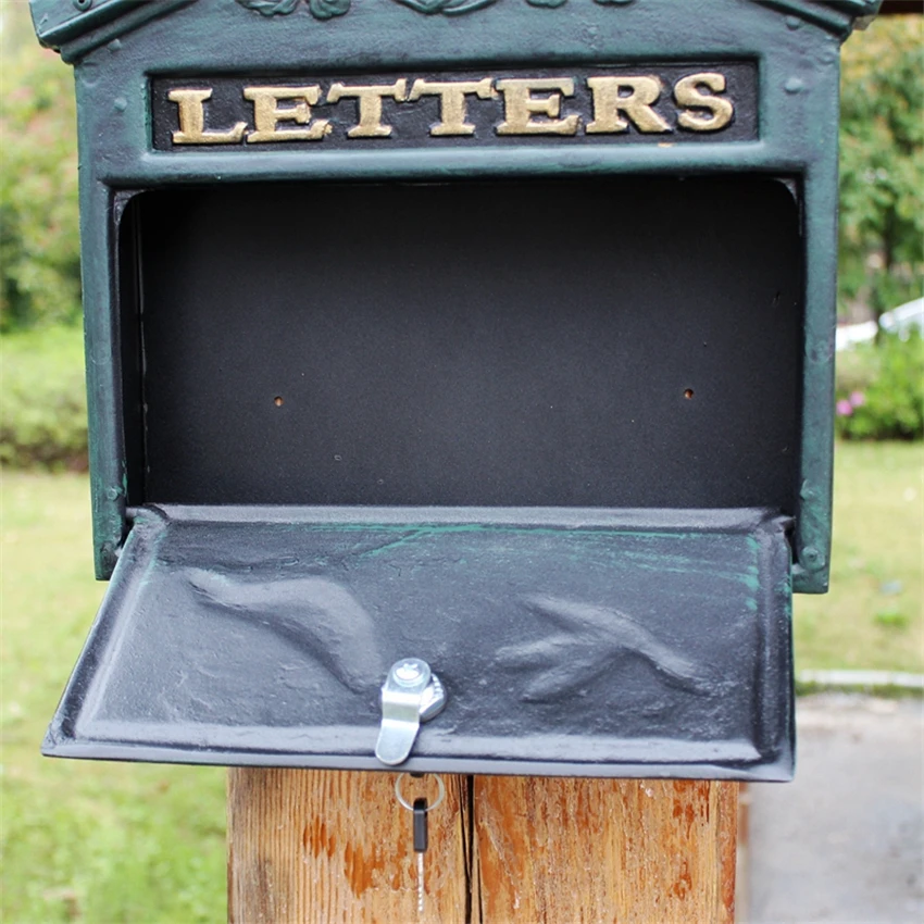 2019032702 Outdoor Decoration Secure Letterbox lron Art Lockable Mailbox Retro Mailbox Retro Wall Newspaper Letter Post Box images - 6