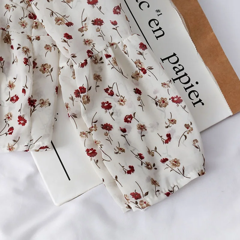

Women's Fashion V Neck Floral Print Chiffon Shirt Sweet Small Fresh Long Sleeves Blouses Women Tops