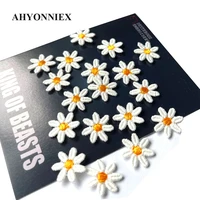 20pcs 50pcs mini daisies flower patch embroidered sew on patches for clothing applique diy hairclip stickers on clothes