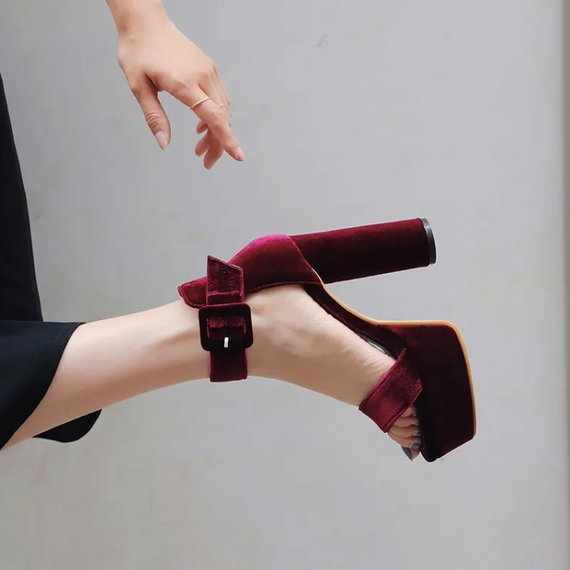 Женские бархатные сандалии MAZIAO элегантные босоножки на толстом высоком