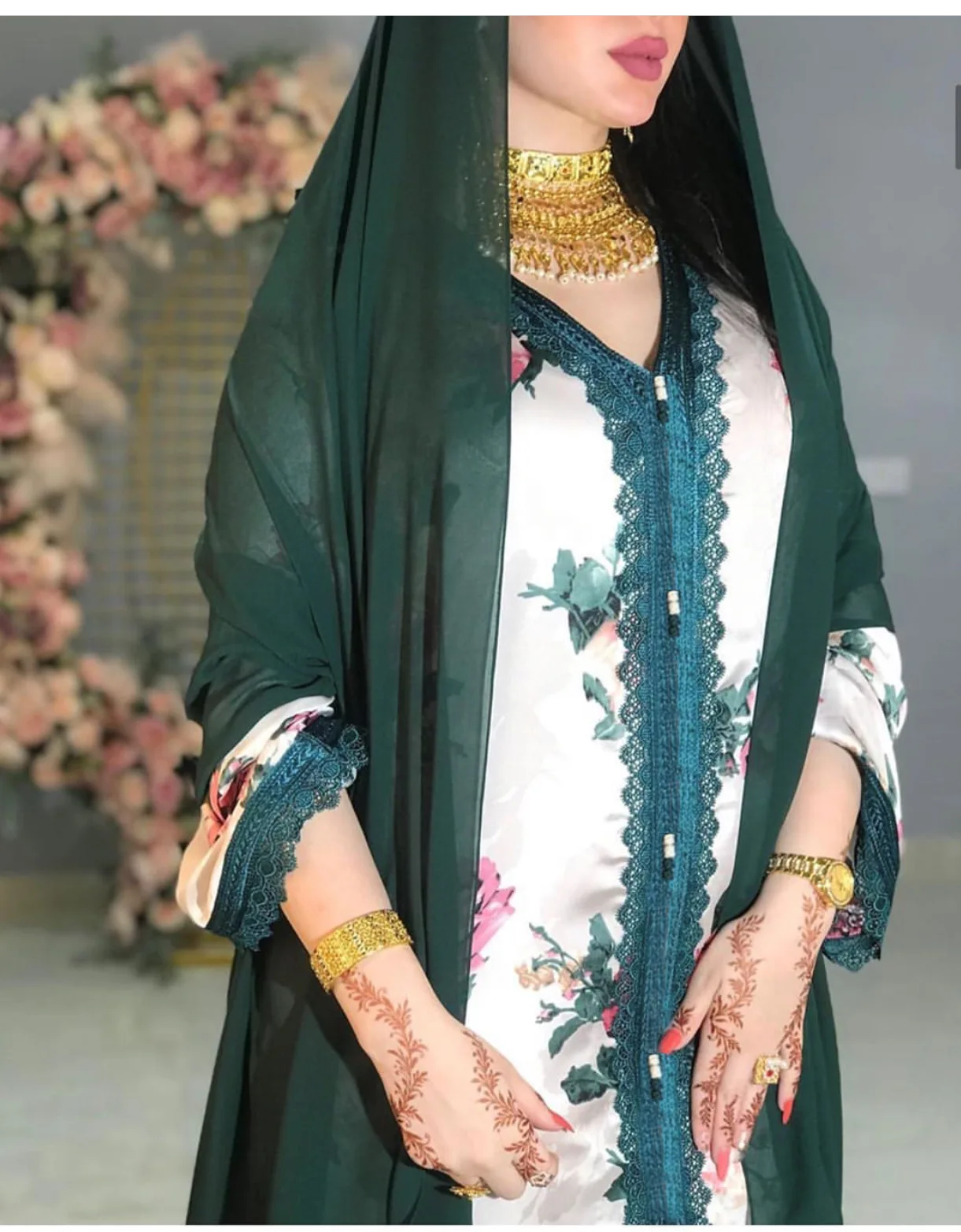 

Plus Size Women Dress African Boubou Dress African Dress for Woman Free Size with Embroidery Design Long Dress African