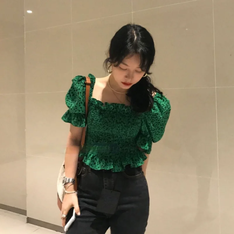 

KUSAHIKI Chic Square Collar Puff Sleeve Blouse Tops Korean Leopard Stretch Slim Short Ruffle Woman Shirt Summer New Blusas 6H307