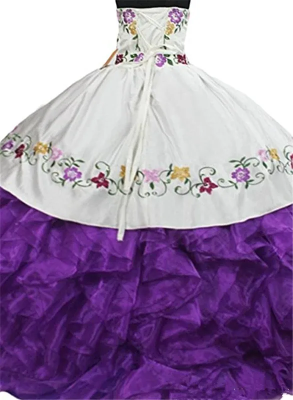 

Quinceanera , 2021, , 16