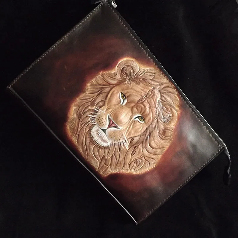 

Handmade Men Vegetable Tanned Leather Bag Wild Style Lion King Money Holder Clutch Purse Clutches Cow Lerther Envelope