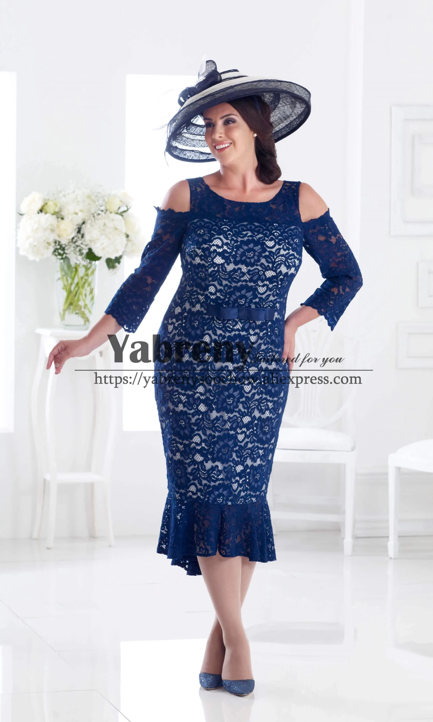 

2020 New arrival Lace Mermaid Plus size Mother of the bride dress Navy
