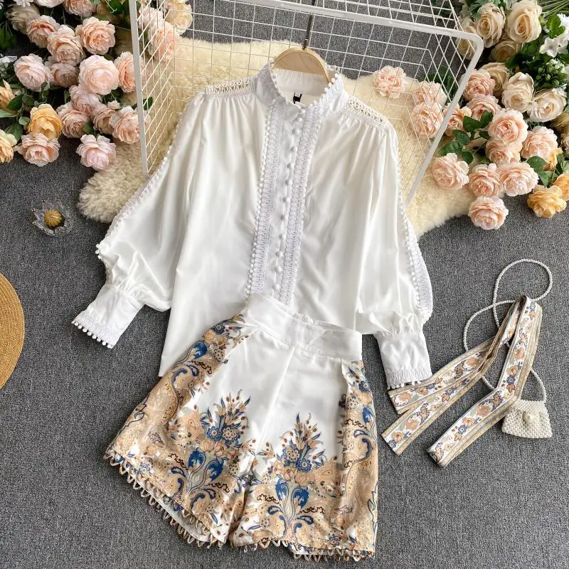 

Women's New Fashion Stand Neck Hollow Long Sleeve Printed Elegant Shirts + Wide-legged Shorts Two Piece Sets Q839