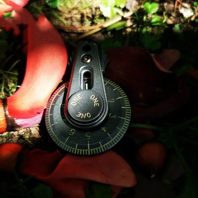 Рулонная цепочка для ключей из титанового сплава Круглый дальномер EDC