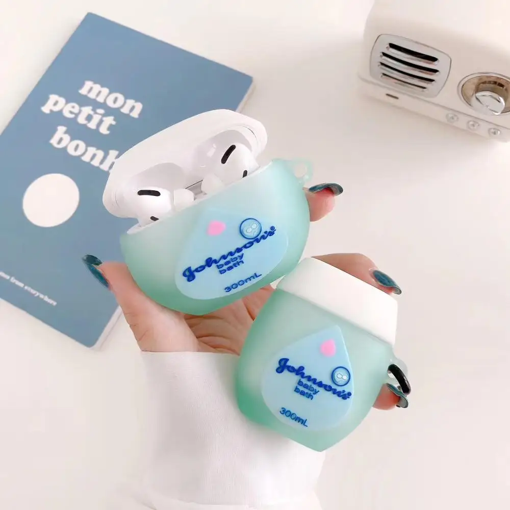Мягкий силиконовый чехол с карабином для зарядки Airpods 1/2 pro | Электроника
