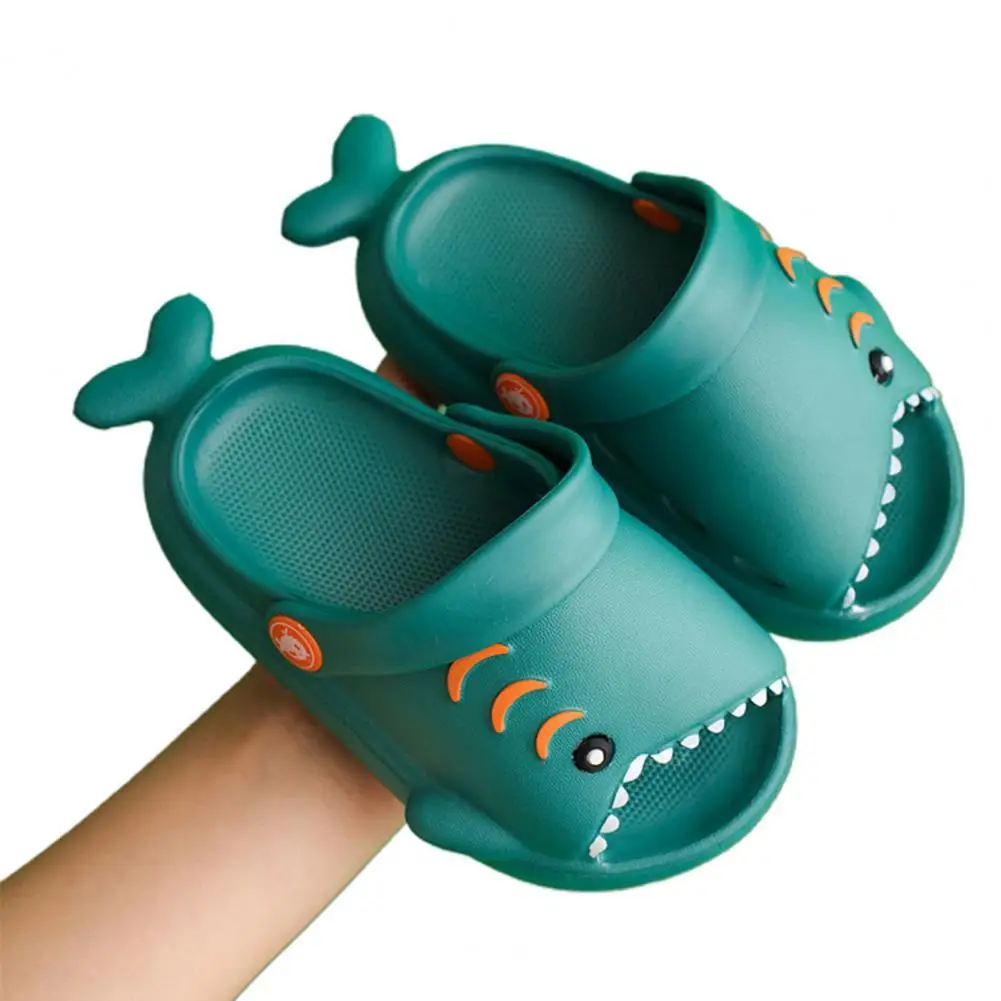 

1 Pair Beach Slippers Comfortable to Wear EVA Portable Quick Dry Slippers Kids Slippers for Beach