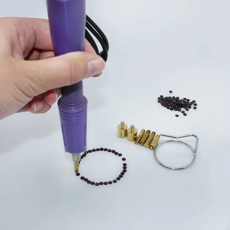 Аппликатор со стразами с быстрым нагревом вилкой европейского стандарта BS 7