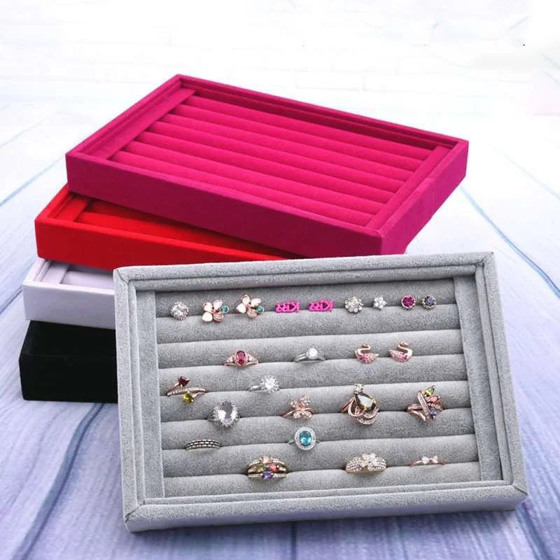 

2021 Hot Sales Fashion Ring Jewelry Pendant Velvet Display Organizer Tray Holder Earring Jewelry Storage Case Velvet Suede Suede