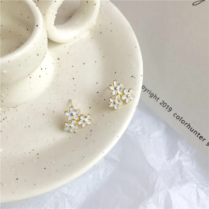 Модные женские серьги 2019 Милая смола цветок гвоздики Женские аксессуары