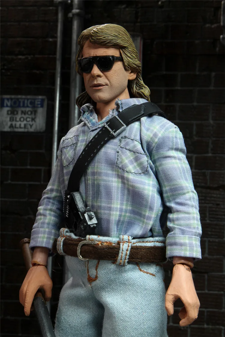 Фигурка фигурка NECA-She LIVE в ретро стиле масштабе 8 дюймов Коллекционная модель