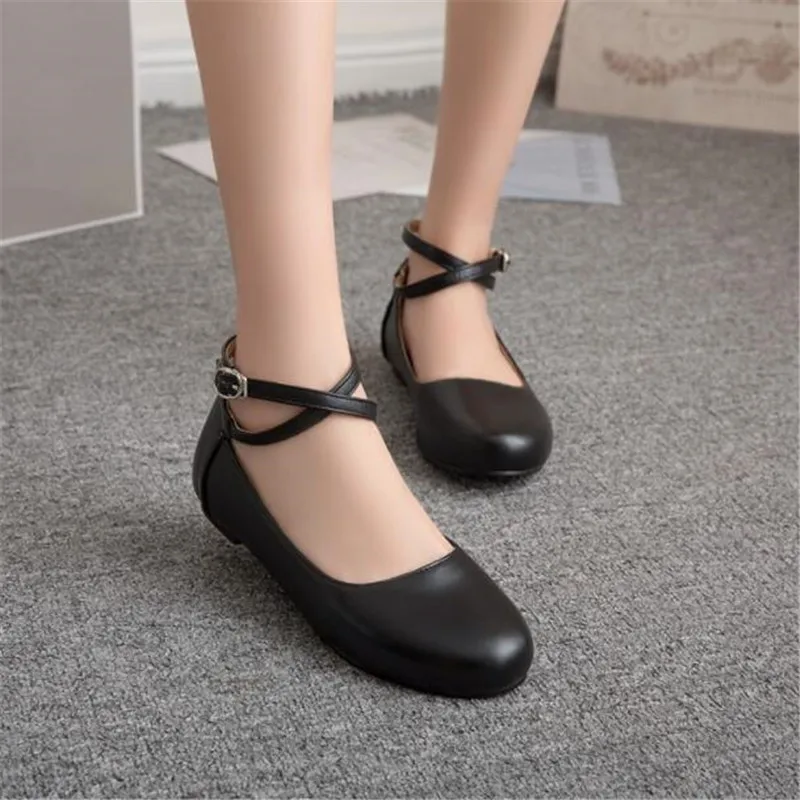 Туфли кожаные для школьников и студентов 12-15 лет обувь на плоской подошве с