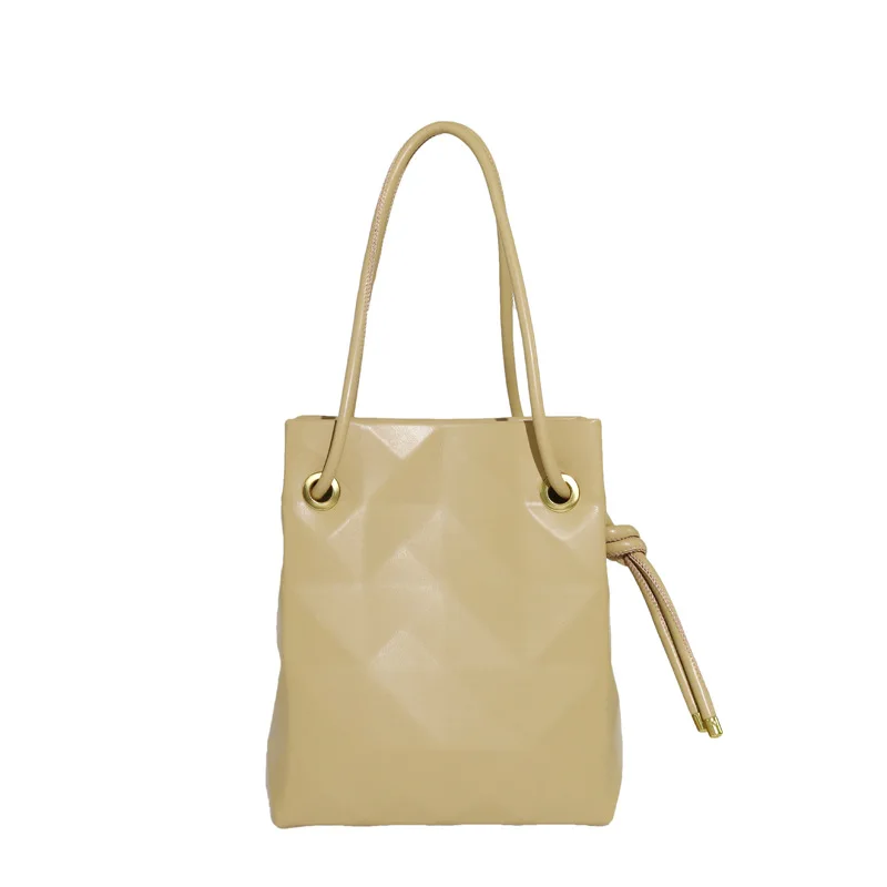 

2021 summer new street soft leather Diamond grid drawstring handbag fashion and simple one-shoulder armpit bag bucket bag large