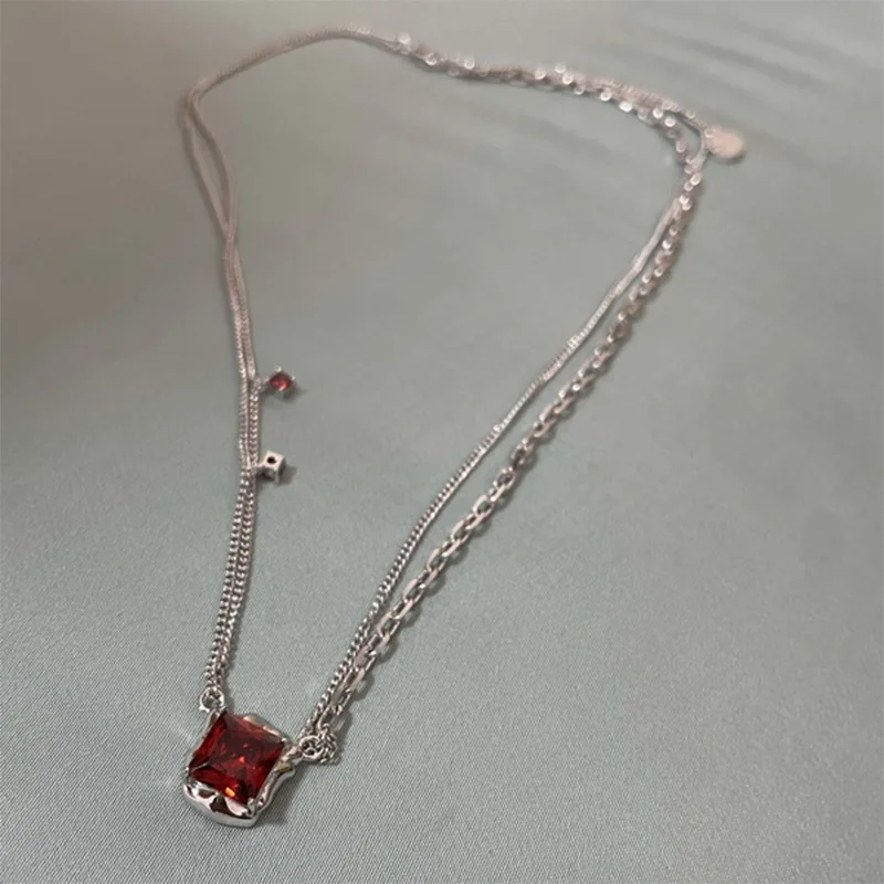 

Red Zircon Necklaces Popular In Europe And America Are Ruby Necklaces For Men And Women