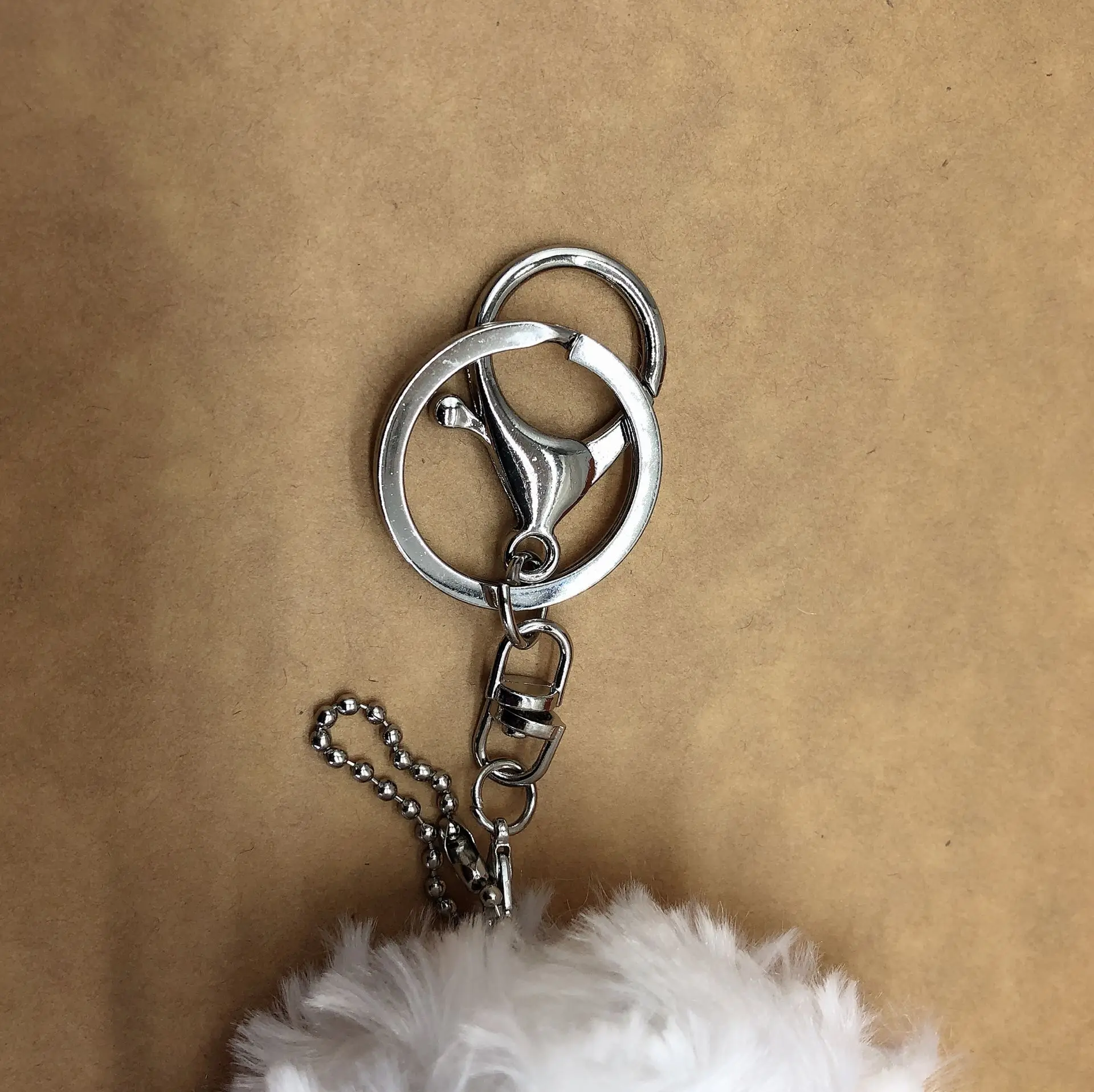 

Cute Blush Sheep Plush Keychain Pure White Lamb Doll Key Chain Women Girl Bag Pendant Keyring Charm Friends Kids Gift
