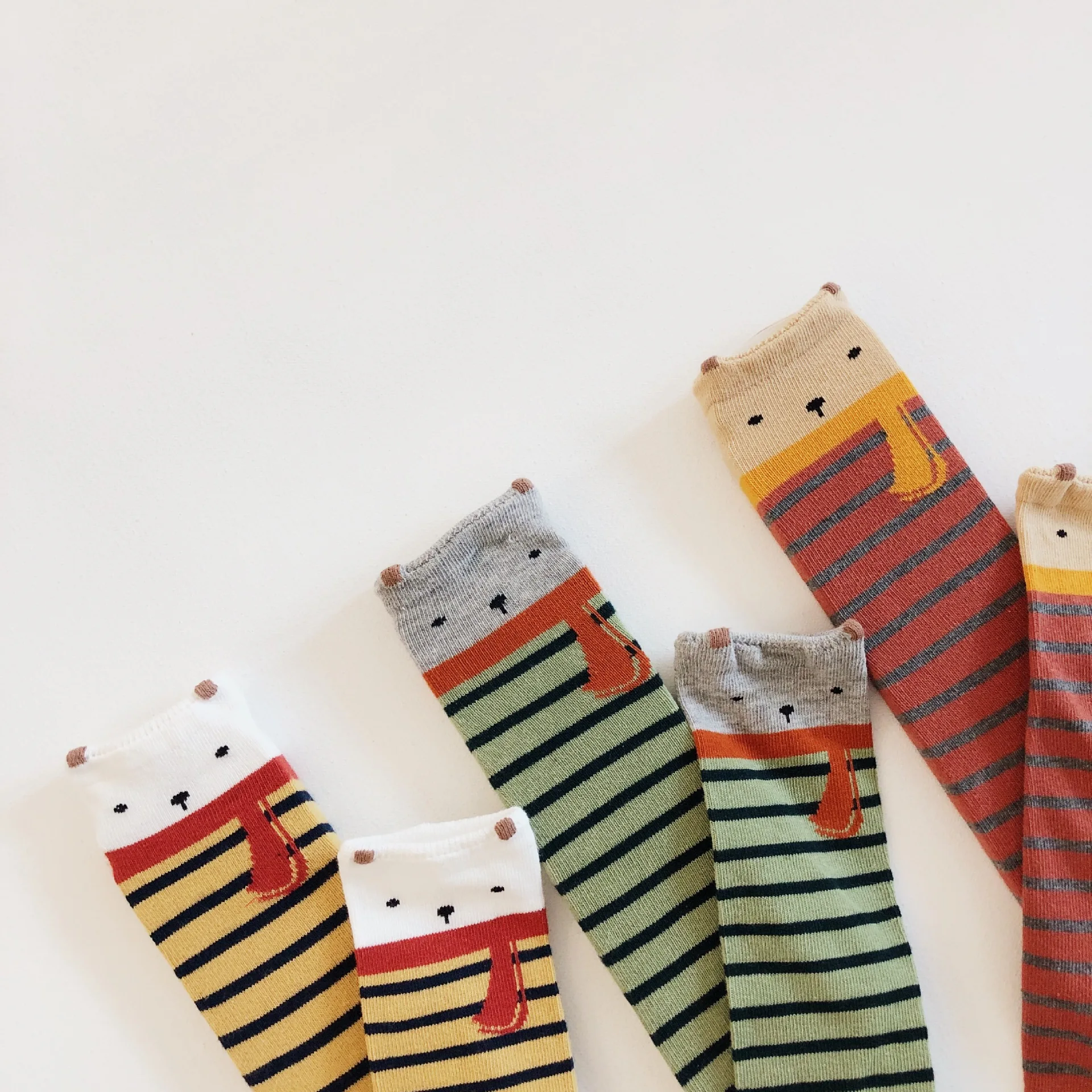 2019 корейские детские носки трубы для мальчиков и девочек милые до колена с