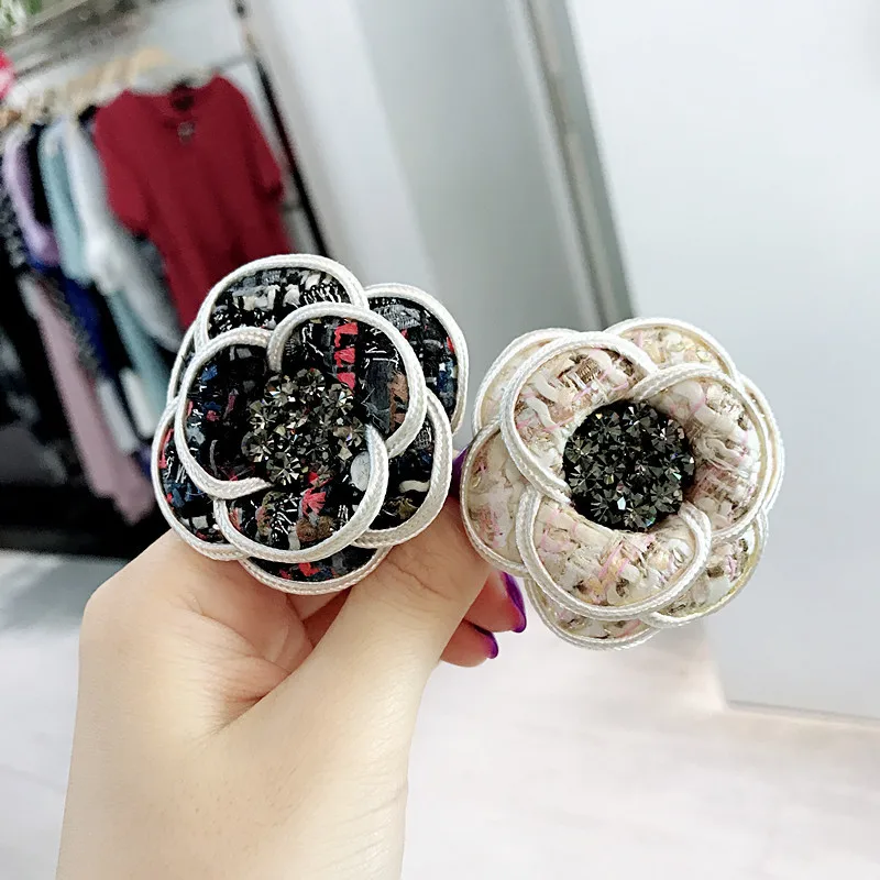 Корейский famouse дизайн брошь-цветок с кристаллами pin Ювелирные изделия для Женские аксессуары для одежды воротник pin двойного назначения