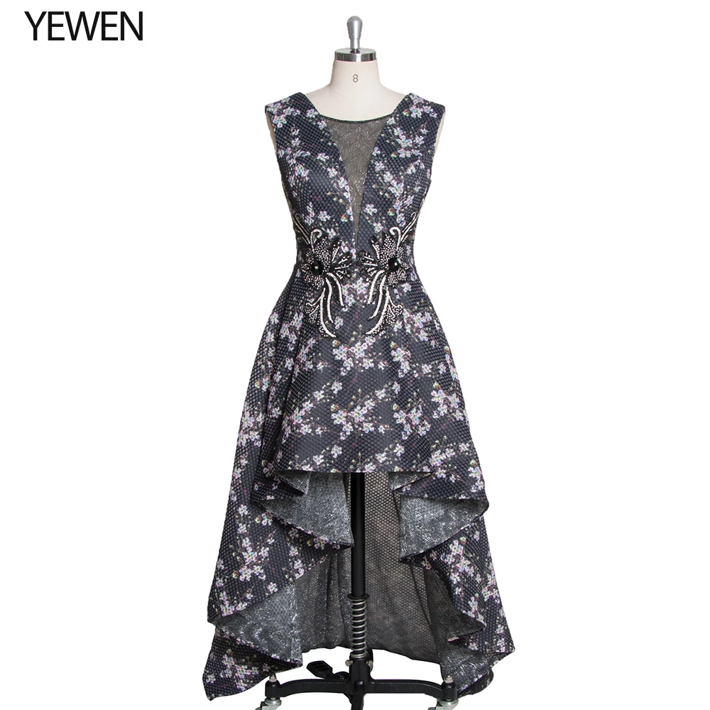 Платья для выпускного вечера с высоким и низким вырезом спереди длинной спинкой