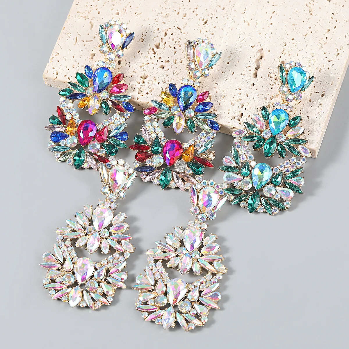 

Fashion Metal Rhinestone Hollow Flower Earrings Women's Creative Popular Dangle Earrings Party Accessories