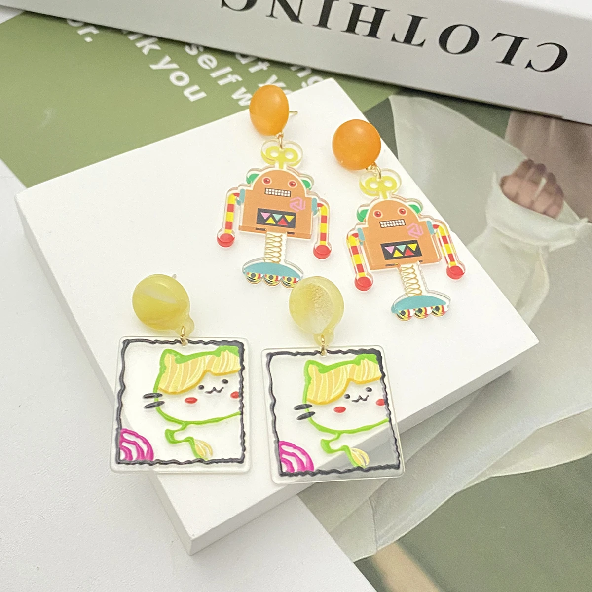 

Cute Robot Cat Print Acrylic Dangle Earrings for Women Girls 2021 New Design Fashion Party Birthday Christmas Gifts Jewelry