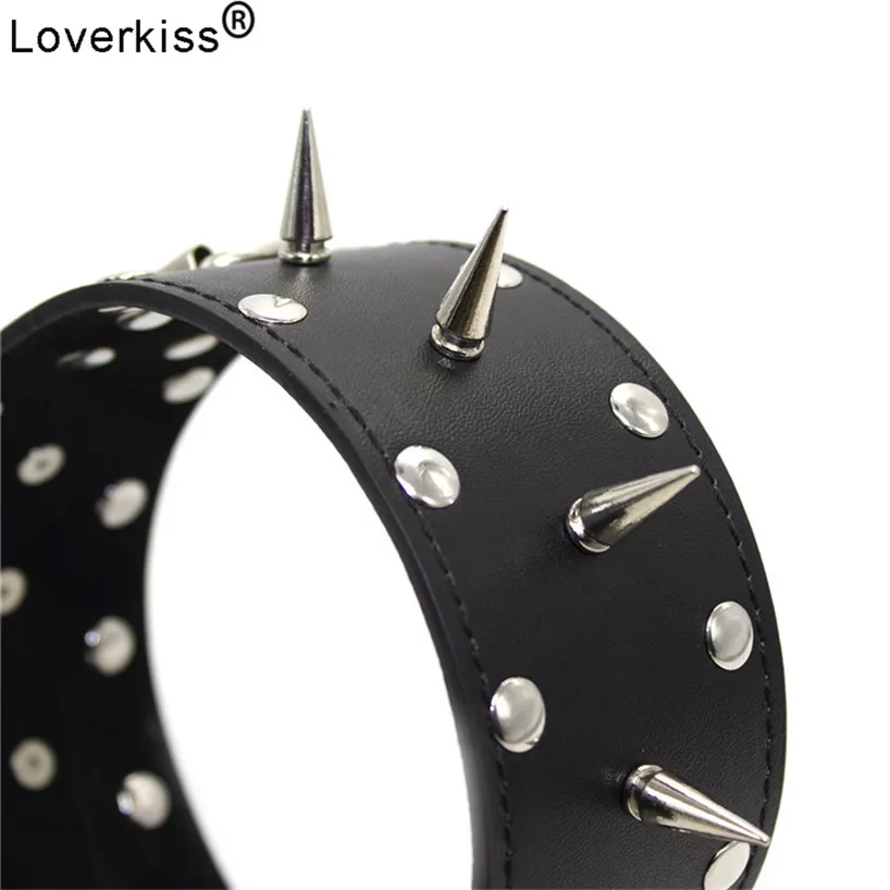 Секс-игрушки Loverkiss под контролем ошейник и поводок для БДСМ металлический в стиле