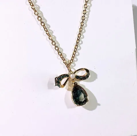 

High Quality Crystal Clavicle Chain For Women New Green Pearl Water Drop Bow Gold Necklace Jewelry